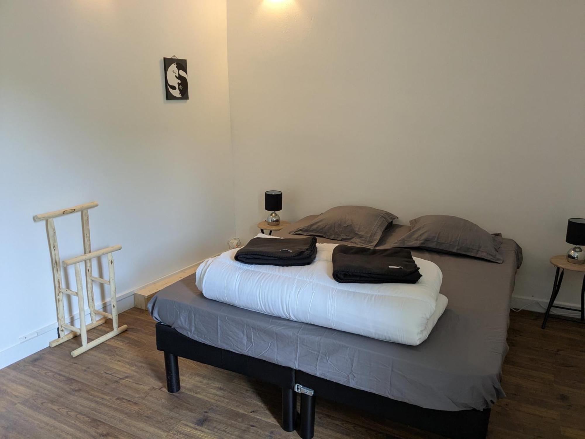 Chez Cornelia Bed and Breakfast Estaing  Buitenkant foto